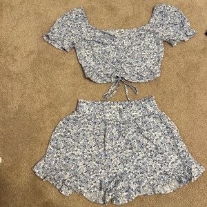 Hollister Blue Floral 2-Piece Set